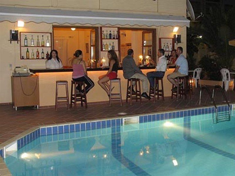 ريثيمنو Lefkoniko Complex-Beach And Bay المظهر الخارجي الصورة