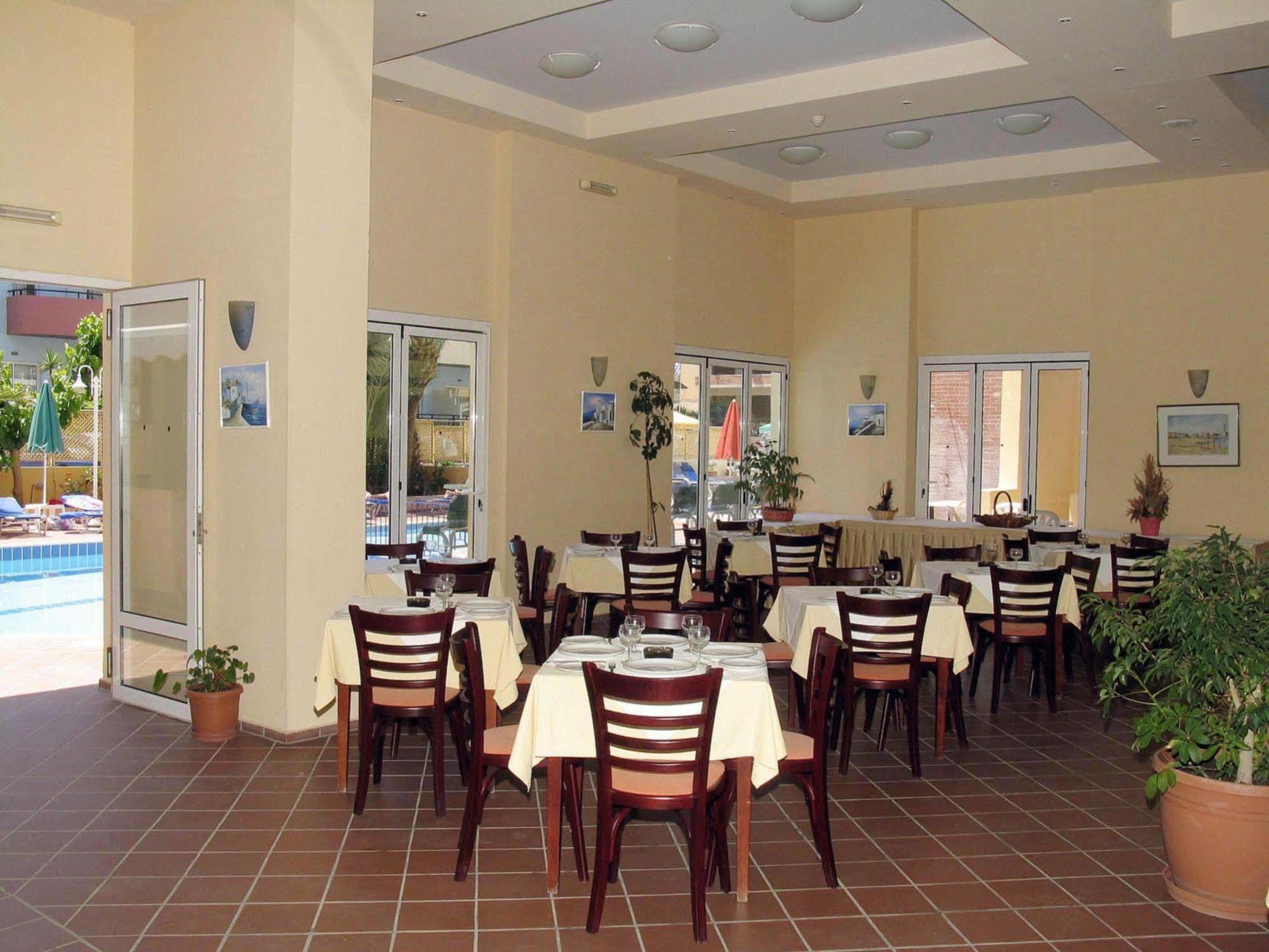 ريثيمنو Lefkoniko Complex-Beach And Bay المظهر الخارجي الصورة